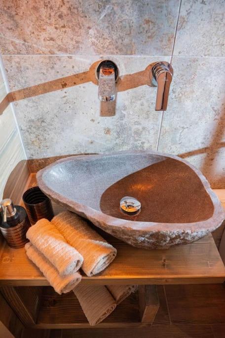 הוילה אגיה טריאדה Bella Casa מראה חיצוני תמונה